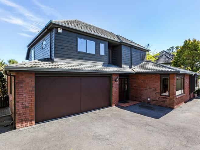 54B Queens Grove, Lower Hutt