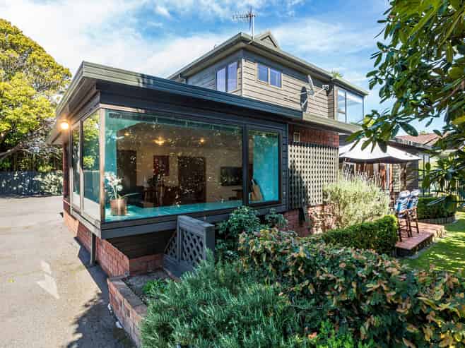 54B Queens Grove, Lower Hutt
