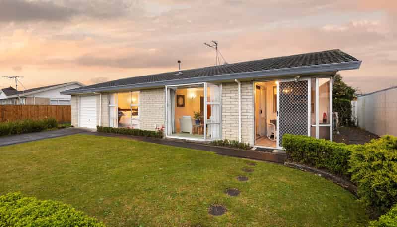 28 Winstone Avenue, Chartwell