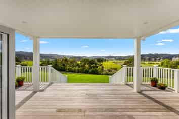 30 Awatiro Drive, Kaukapakapa