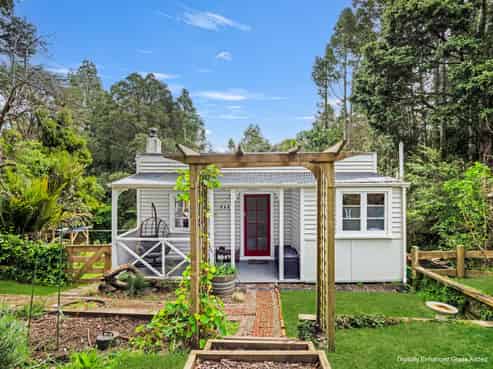 43 Kauri Point Road, Laingholm