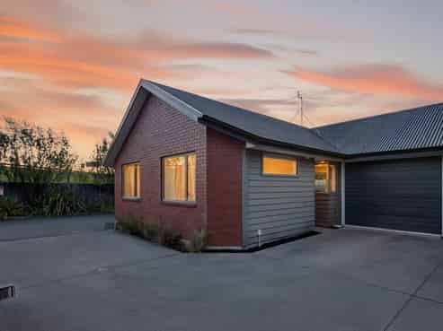 8/190 Lincoln Road, Addington