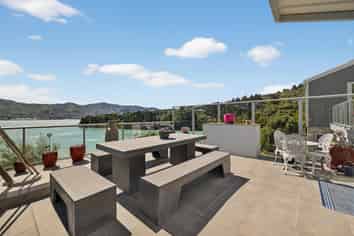 303 Marine Drive, Charteris Bay