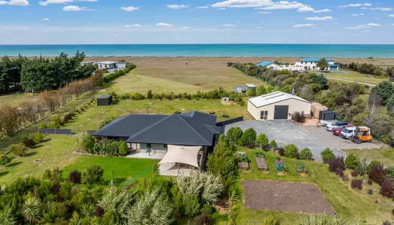 32 Hinepango Drive, Rarangi