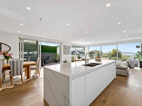 96B Kurahaupo Street, Orakei