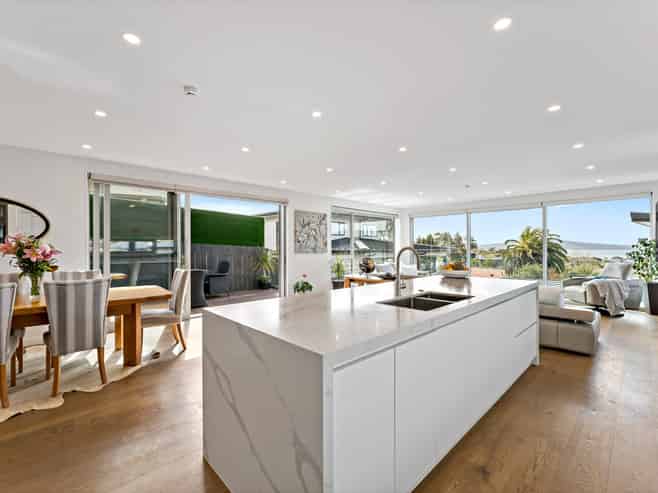 96B Kurahaupo Street, Orakei