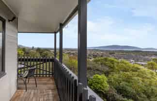 69 Kotare Street, Waikanae