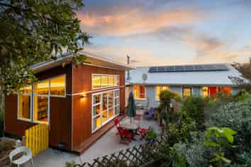 46 Cornwall Road, Lyttelton