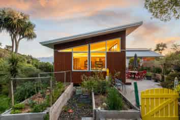 46 Cornwall Road, Lyttelton