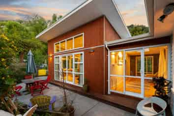 46 Cornwall Road, Lyttelton