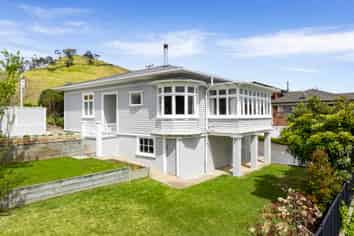 30A Taylor Road, Mangere Bridge