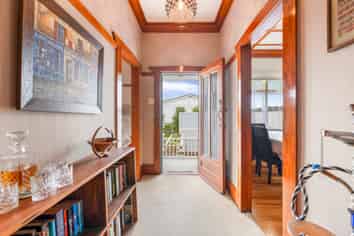 30A Taylor Road, Mangere Bridge