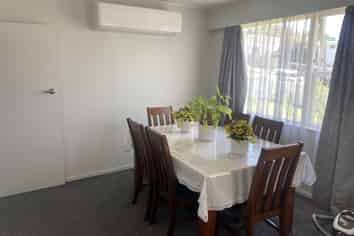 13 Castleton Street, Birkdale