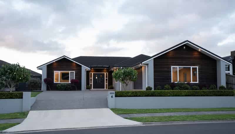 6 Batten Drive, Flagstaff
