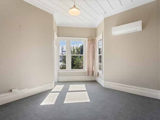 94 Prince Albert Road, Saint Kilda
