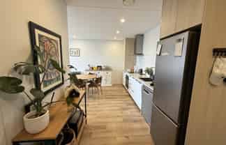 101/4 Rauroa Lane, Hobsonville