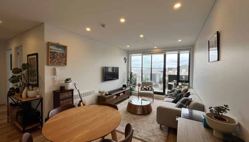 101/4 Rauroa Lane, Hobsonville