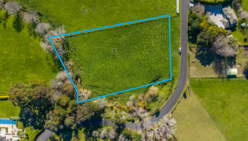 20 Gellert Road, KARAKA