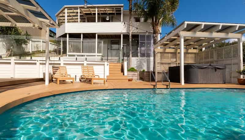 11A Mizpah Road, Waiake