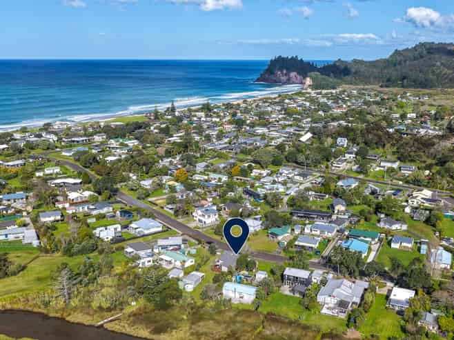 30 Marlin Place, Whiritoa