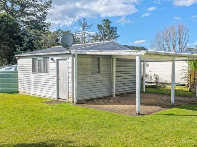 30 Marlin Place, Whiritoa