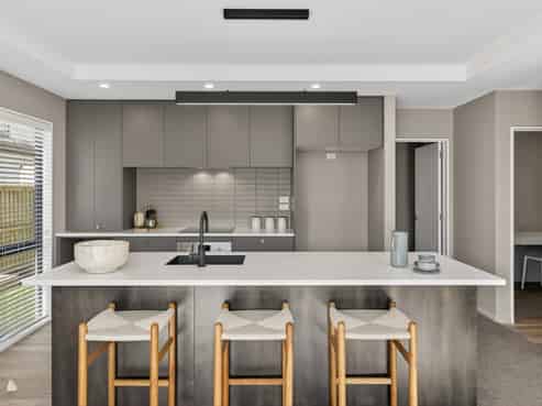 68 Banks Avenue, Shirley