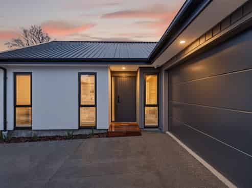 68 Banks Avenue, Shirley