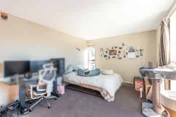 27 Wadeley Road, Ilam