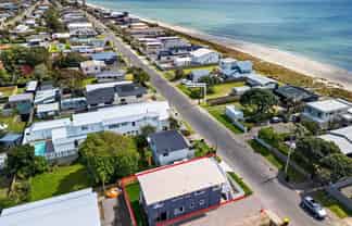 96 Karewa Parade, Papamoa