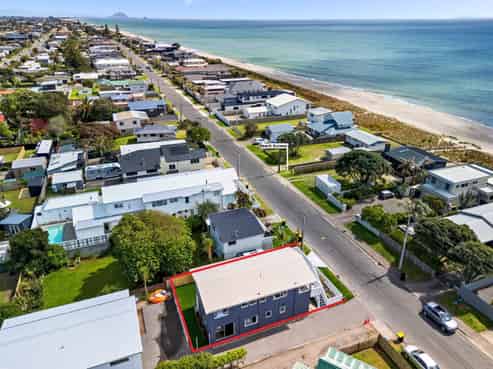 96 Karewa Parade, Papamoa