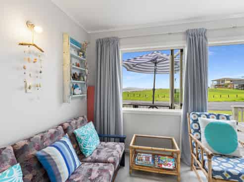 38 Kon Tiki Road, Whiritoa