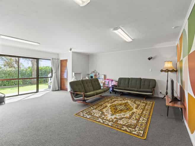42 Ikitara Road, Whanganui East