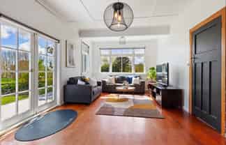 121 North Manakau Road, Manakau