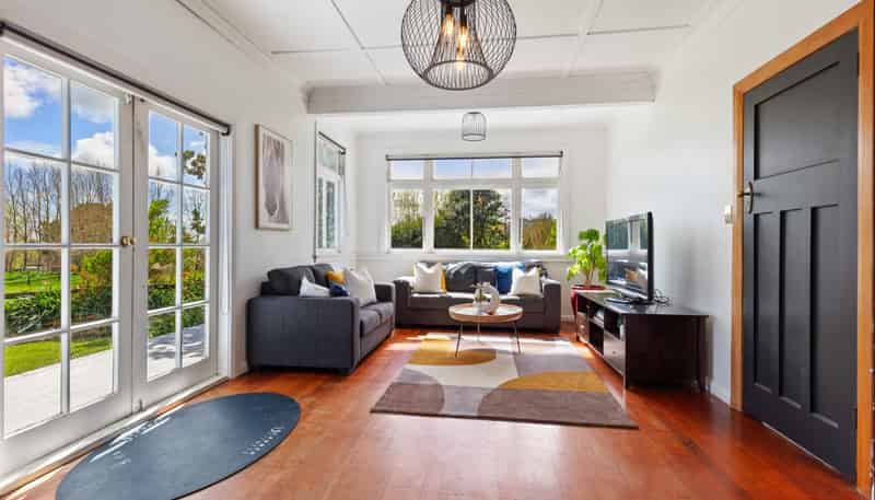 121 North Manakau Road, Manakau