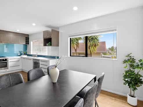 11 Longview Rise, Massey