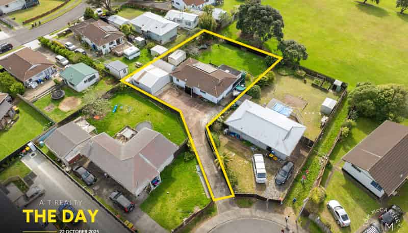 12 Balwyn Place, Clendon Park