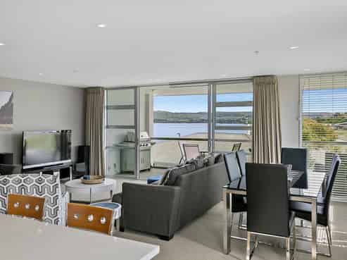 11/2 Lowell Place, Waipahihi