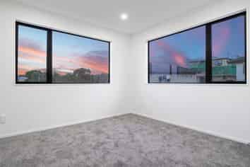 8/40 St Leonards Road, Kelston