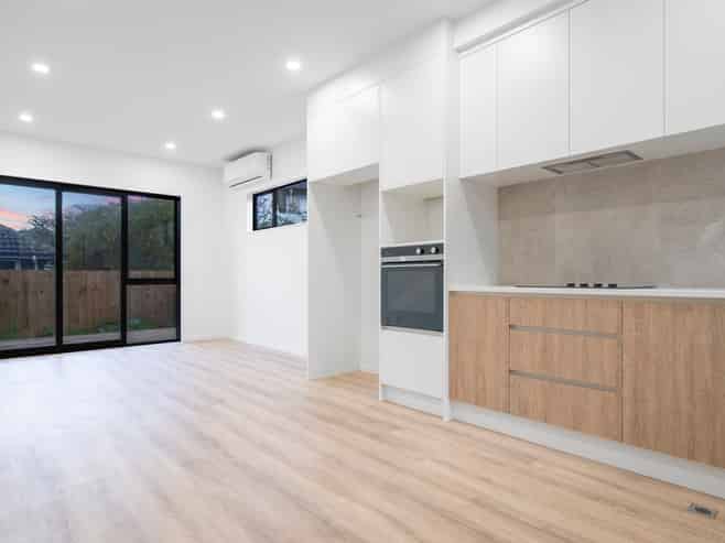 8/40 St Leonards Road, Kelston