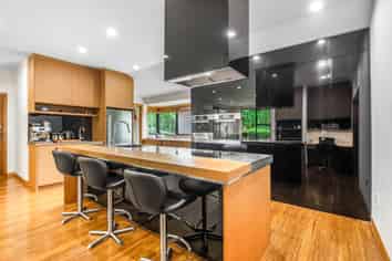 49 Grande Avenue, Mount Albert