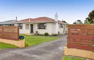 44 Puriri Street, Hawera