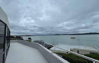 7 Bucklands Beach Road, Bucklands Beach