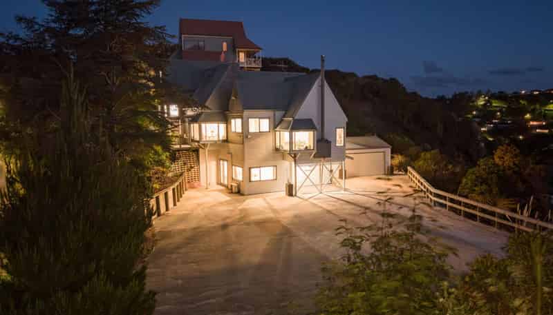 20 Shakespeare Road, Bastia Hill