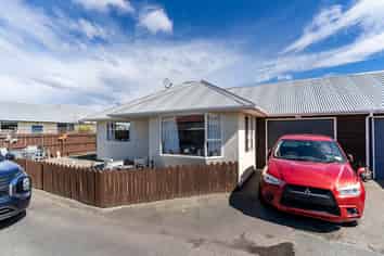4/217 Oxford Street, South Dunedin