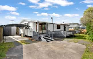 49A Larnoch Road, Henderson