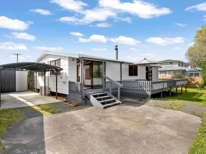 49A Larnoch Road, Henderson