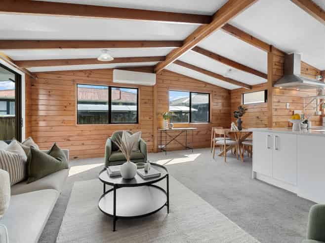 49A Larnoch Road, Henderson