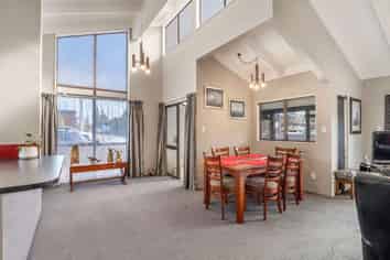 6 Campbell Street, Whanganui Central