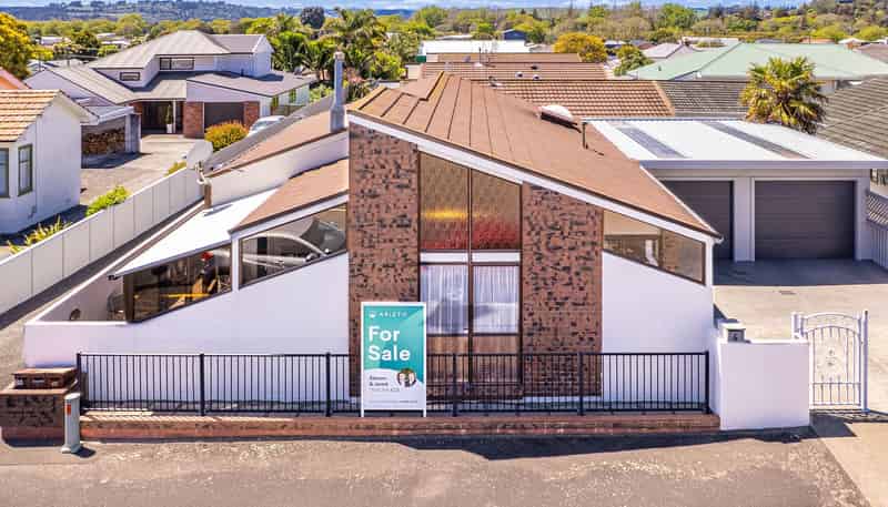 6 Campbell Street, Whanganui Central