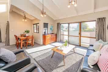 6 Campbell Street, Whanganui Central